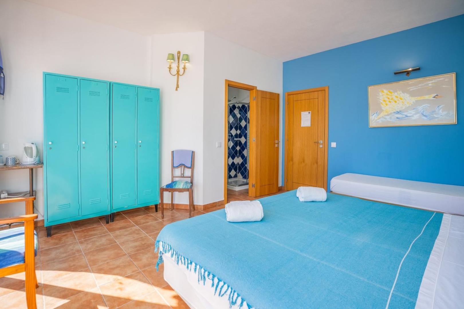 Bed and Breakfast Alvor Ar De Mar Pokoj fotografie
